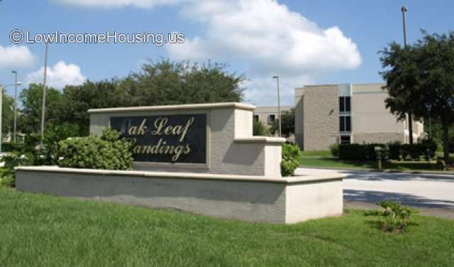 Oak Leaf Landings Apartments