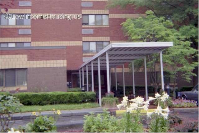 Entrance to Michigan Executive Office building