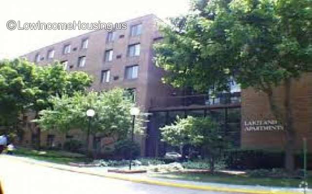 Lakeland Apartments