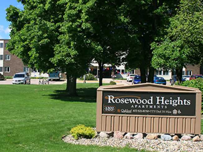 Rosewood Heights Apartments
