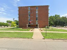 Oakdale Plaza Apartments