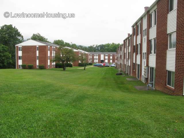 Old Towne Manor Apartments