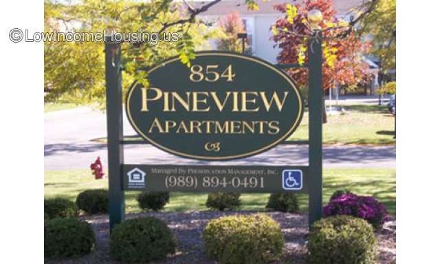 Pineview Apartments for Seniors