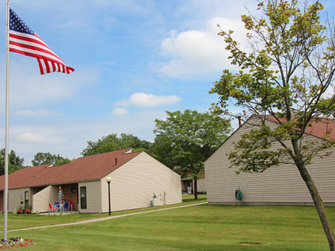 Village Of Oakland Woods