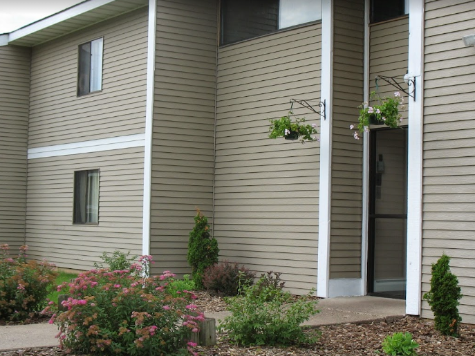 Sunny Acres, Anoka, MN Low Housing Apartment