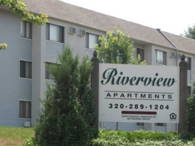 Riverview Apartments (appleton)