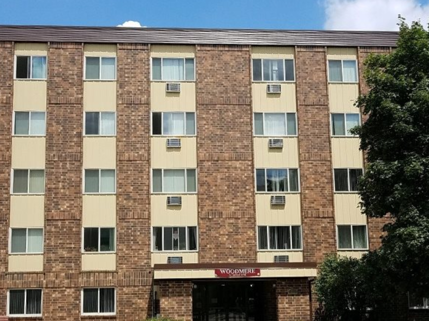 Woodmere Apartments, Buffalo, MN Low Housing Apartment