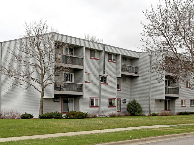 Cedar Crest Apartments