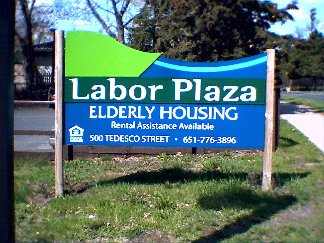 Labor Plaza