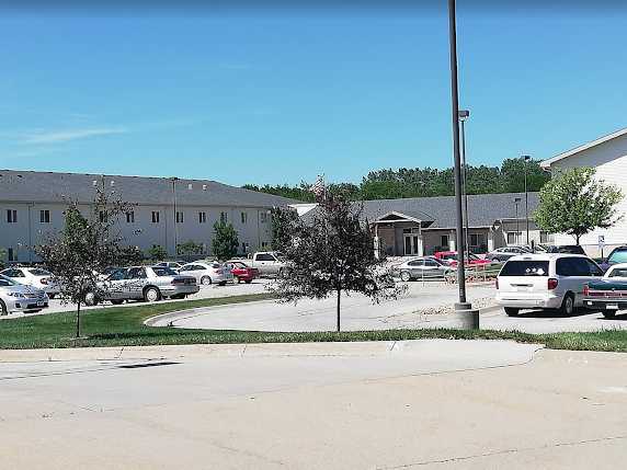 Immanuel Trinity Courtyard Ii