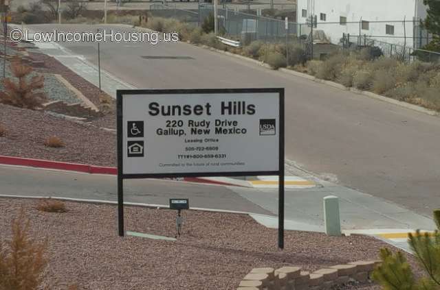 Sunset Hills Apartments