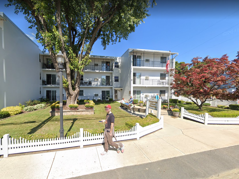 Arriba 84+ imagen senior citizen low apartments Abzlocal.mx