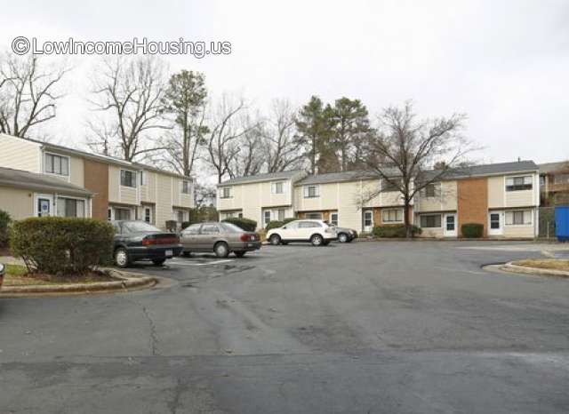 Crestview Apartments