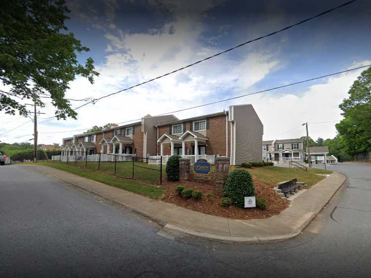 Viridian Affordable Apartments, Lenoir, NC Low Housing Apartment
