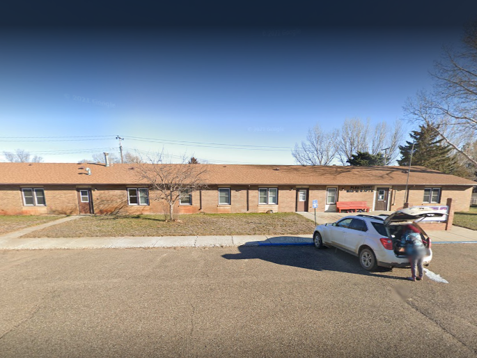 Pleasant Manor 206 10th Ave Nw, Bowman, ND 58623