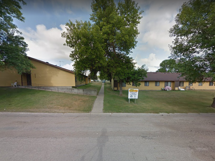Larimore Manor 630 Lewis Ave, Larimore, ND 58251