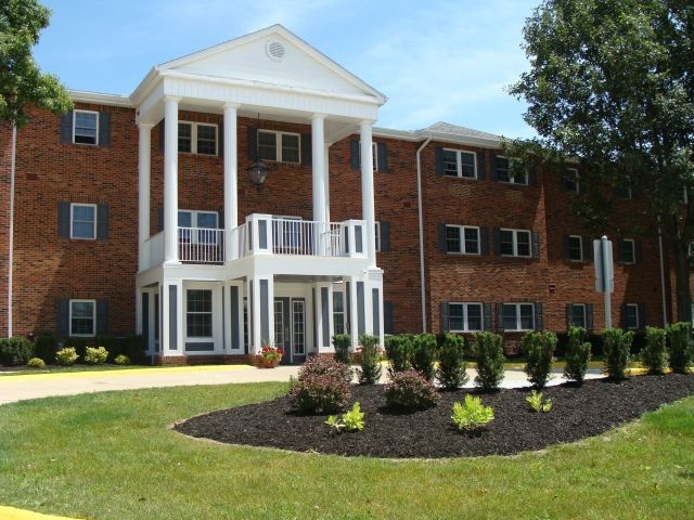 This is an entrance way consisting of a triangular portico supported on columns.  