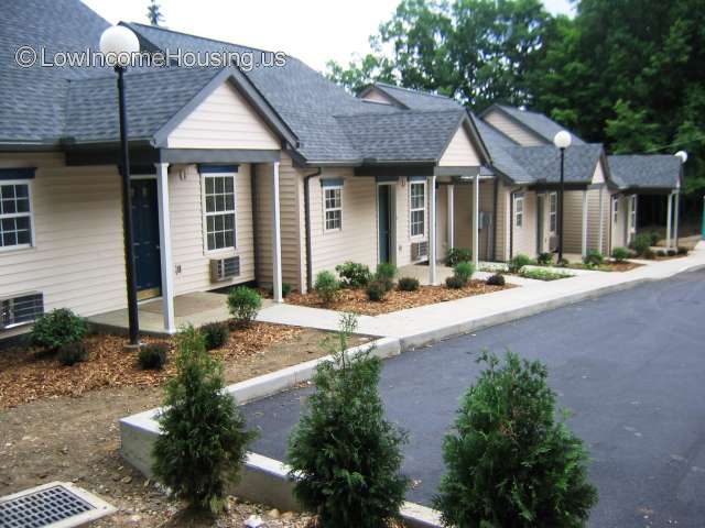 low income senior apartments for rent