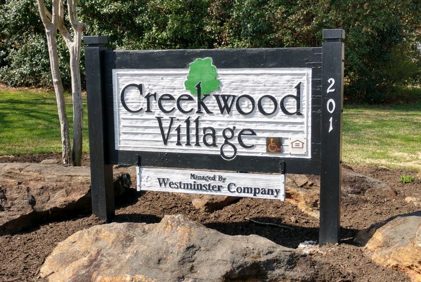 Creekwood Village Apartments