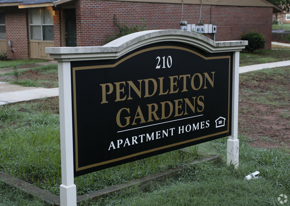 Pendleton Gardens Apartments