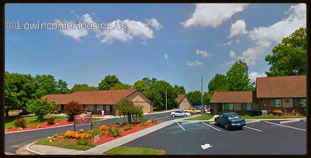 Laurelwood Apartments for Seniors