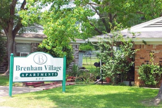 Brenham Village Apartments