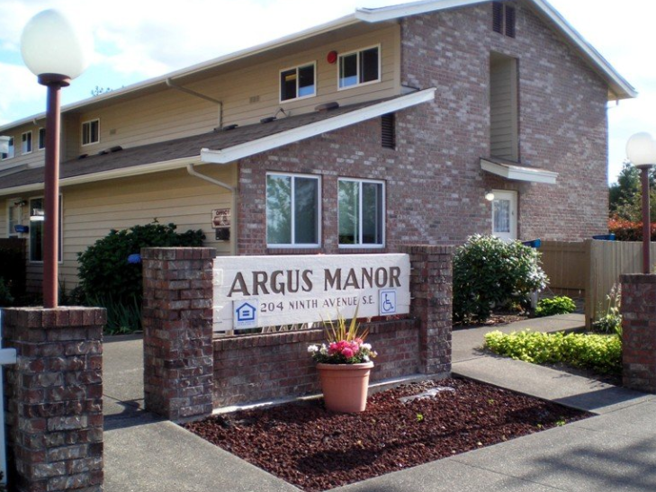 Argus Manor 204 9th Ave Se, Puyallup, WA 98371