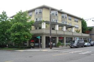 Conveniently located at the corner of Harrison and 15th street.  Plenty of natural sunlight, easy access to shopping, dining and entertainment facilities. 