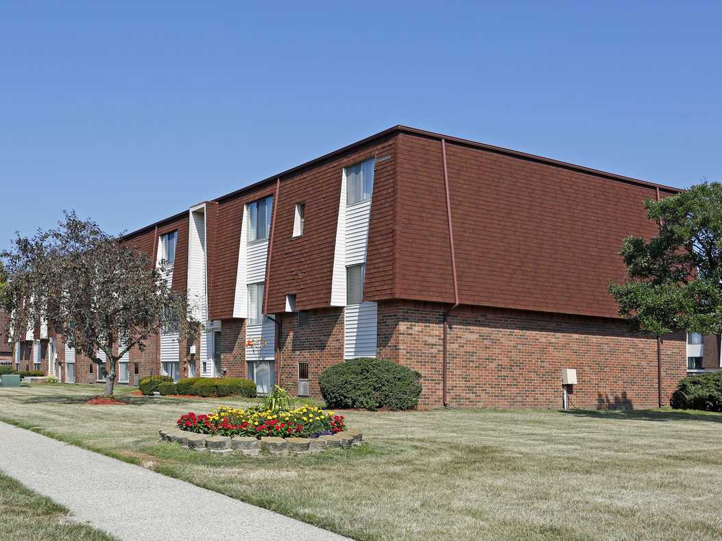 Marianne Manor Apartments, Brownstown, MI Low Housing Apartment