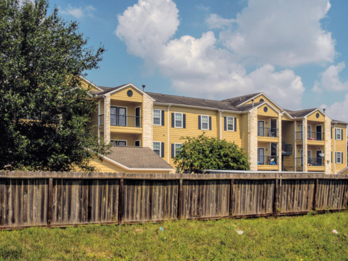 Longboat Key Apartments 10181 Windmill Lakes Blvd, Houston, TX 77075