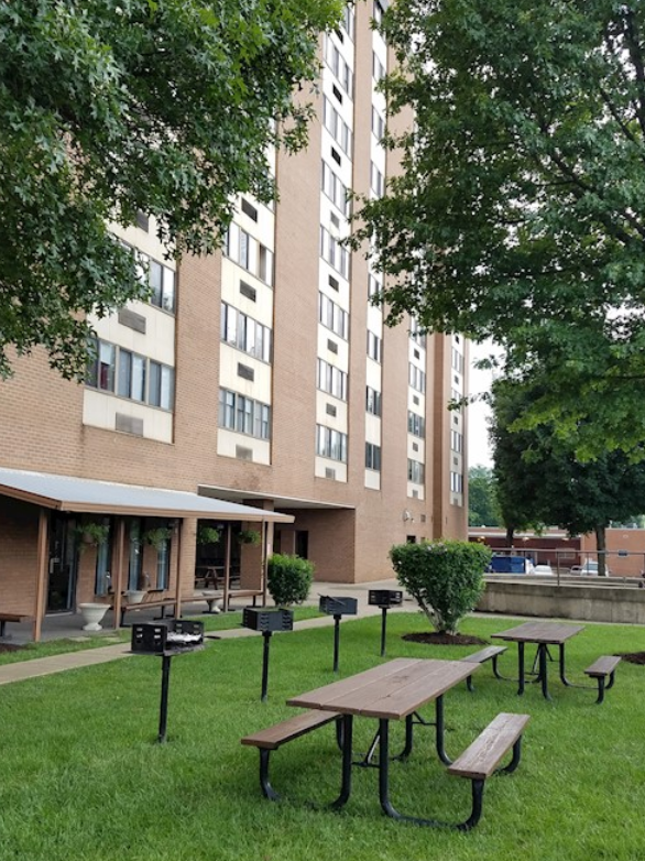 Storms Creek Apartments Ironton 1505 Lawrence St, Ironton, OH 45638