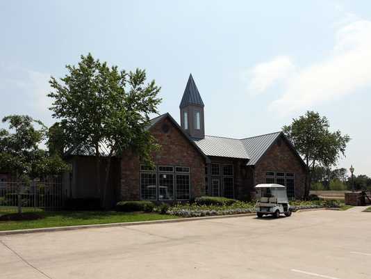 Fallbrook Ranch Apartments