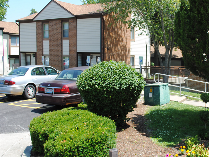 Country Village Apartments for Seniors 700 Bradymill Rd, Anna, IL