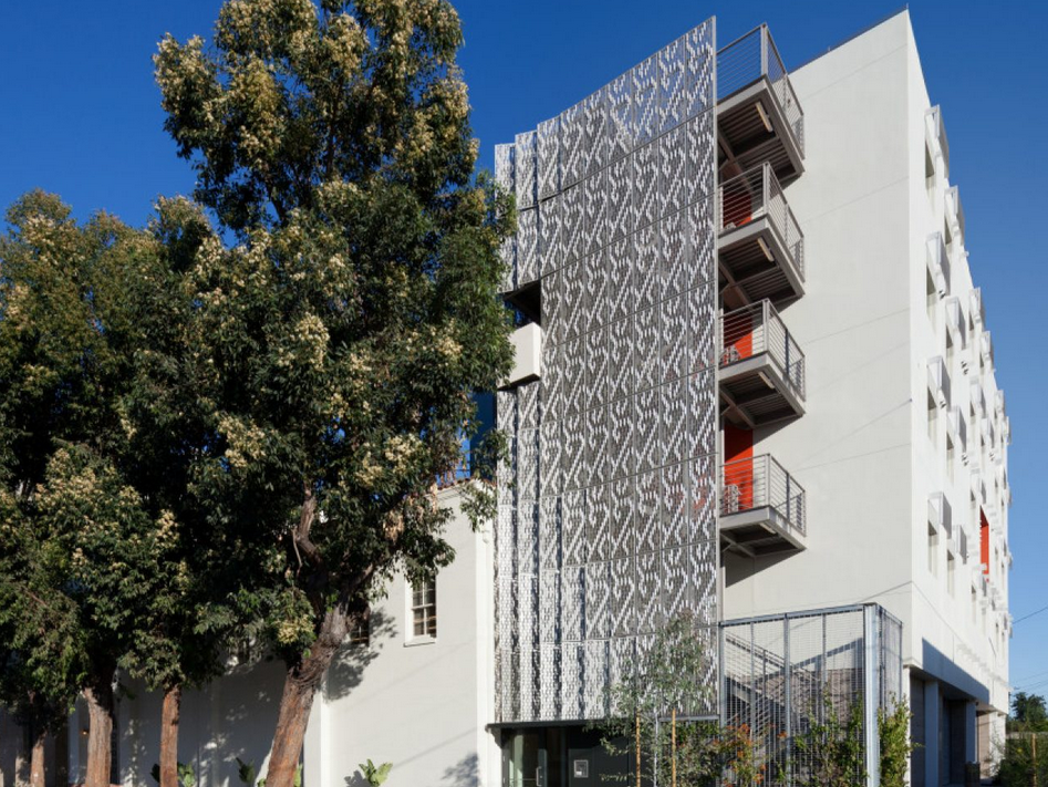 Los Angeles County CA Low Housing Apartments Low