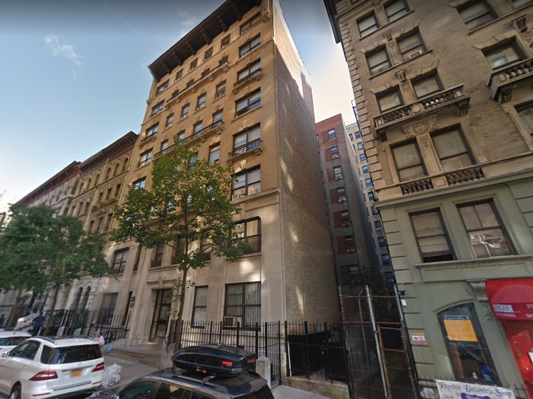 Upper West Side Manhattan Neighborhood, New York, New York Low