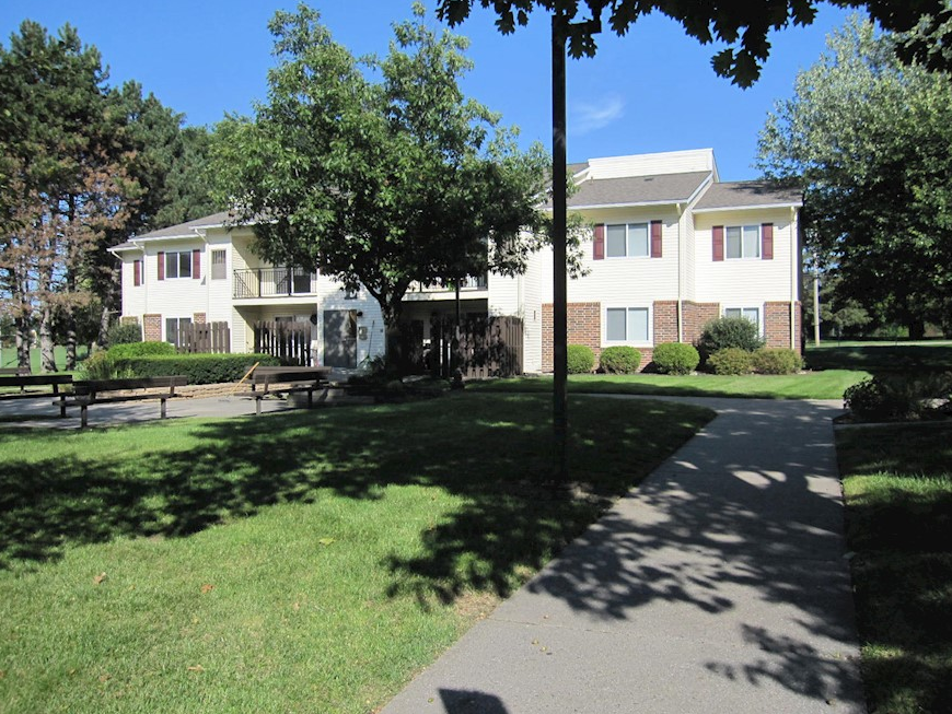 Kona Villa 1299 S Shiawasee St Owosso Mi 48867 Lowincomehousing Us