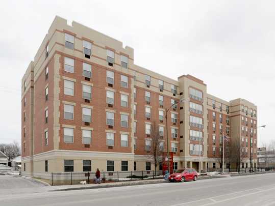 Senior Suites of Bridgeport