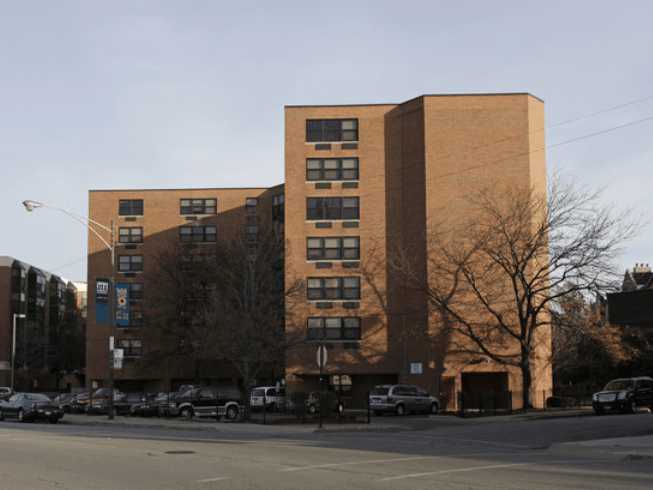 Fullerton Court Apartments