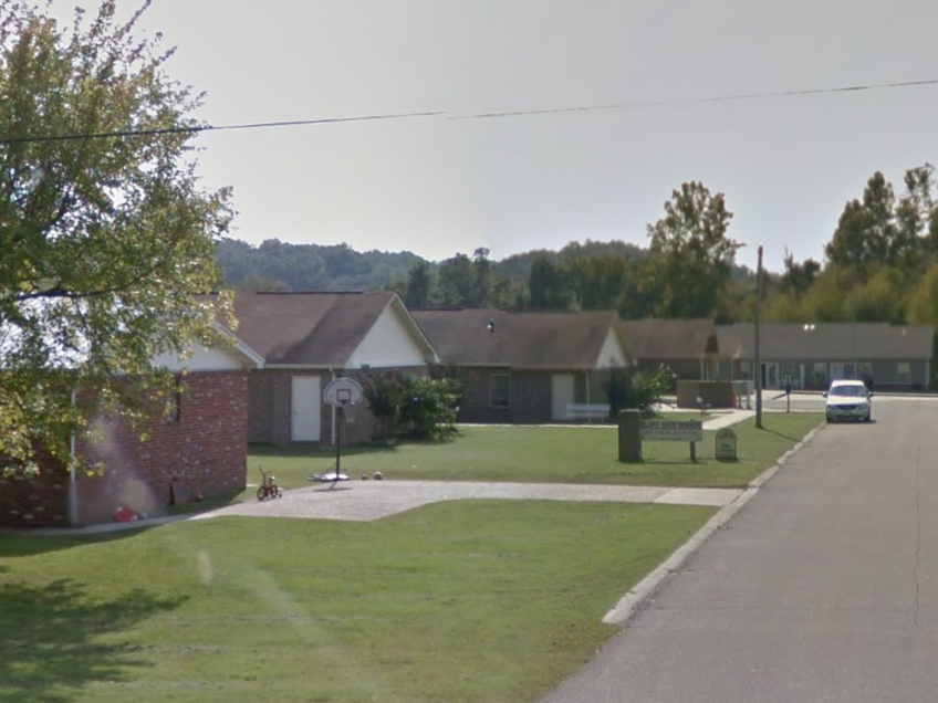 Bluff View Manor 2234 Ruth Drive, Poplar Bluff, MO 63901