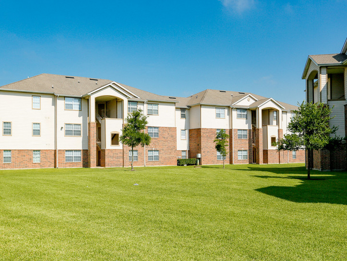 Sweetwater Point Apartments 7909 S Sam Houston Pkwy E Houston Tx 77075 Lowincomehousing Us