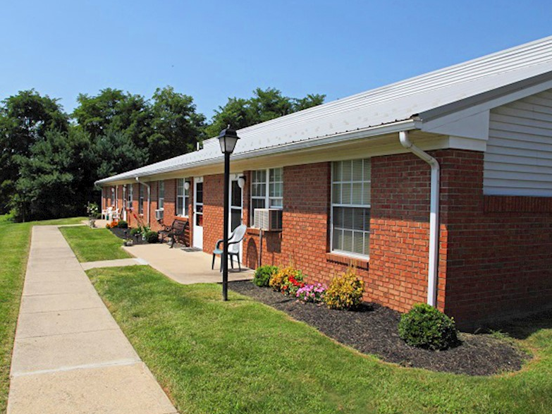 Somerset Senior Village 101 Max Emmert Dr, Somerset, OH 43783