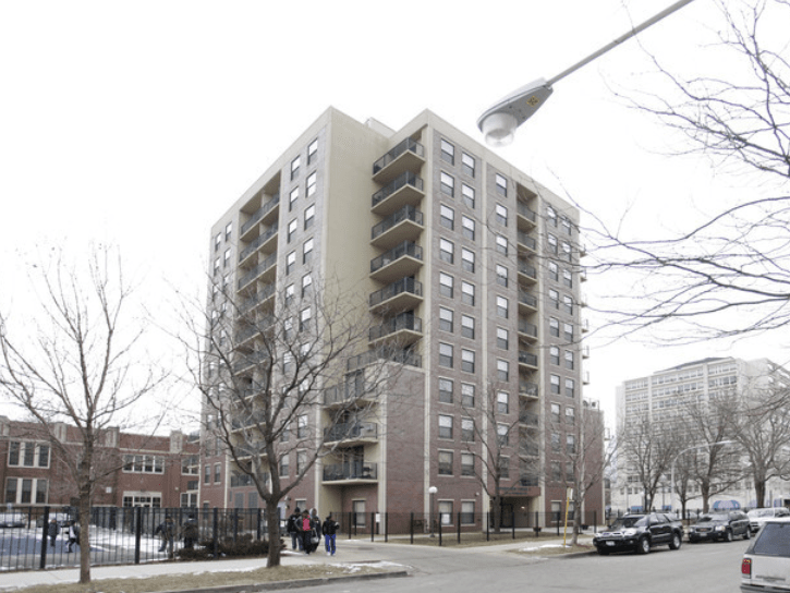 Evergreen Tower I & II 1343 N Cleveland Ave, Chicago, IL 60610