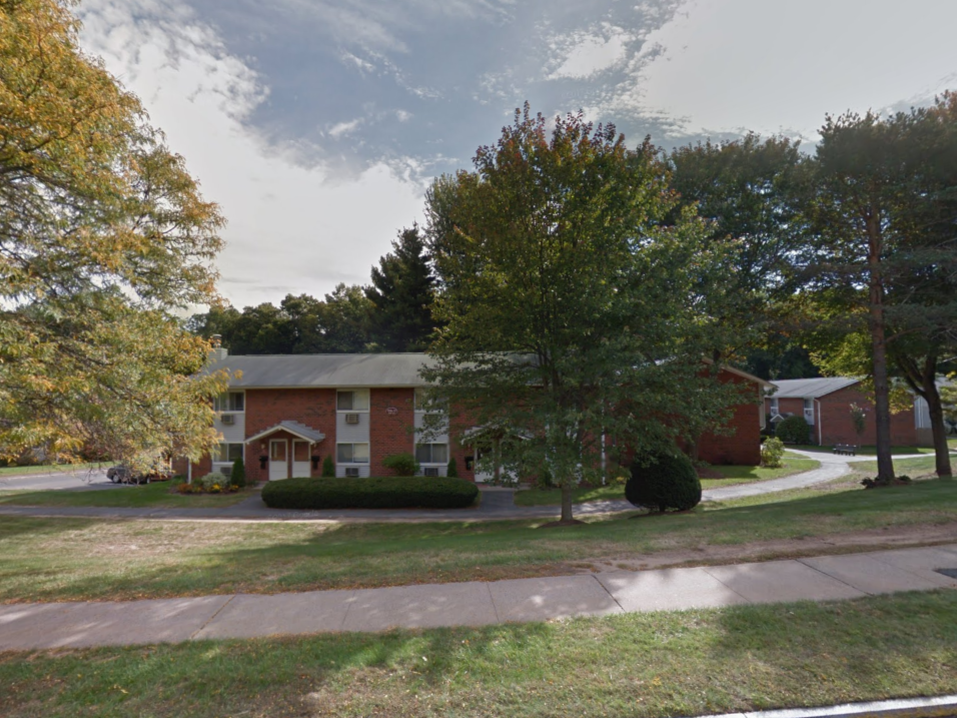 Allen Park Apartments 251 Allen Park Rd Springfield Ma 01118