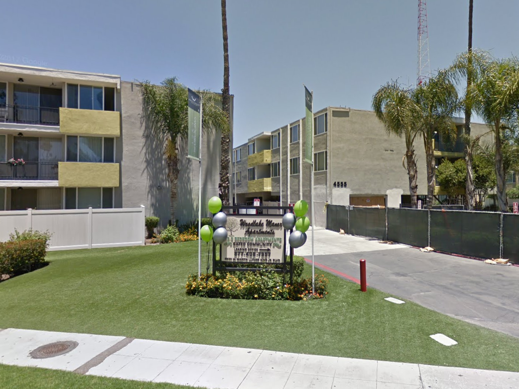 Woodlake Manor Apartments 4555 W Martin Luther King Jr Blvd Los Angeles Ca 90016 Lowincomehousing Us