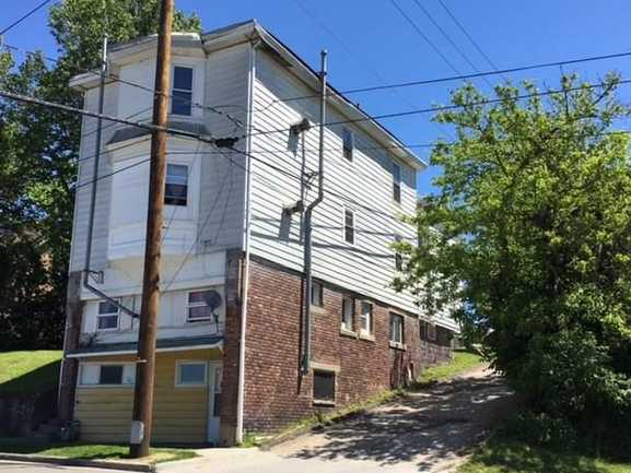 Cambridge Ohio Apartment Building