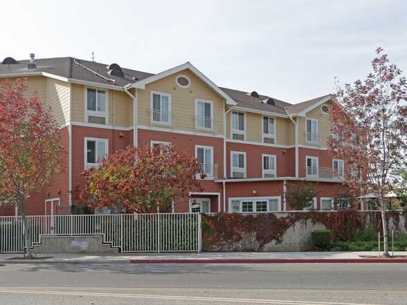 Sierra Gateway Senior Residence