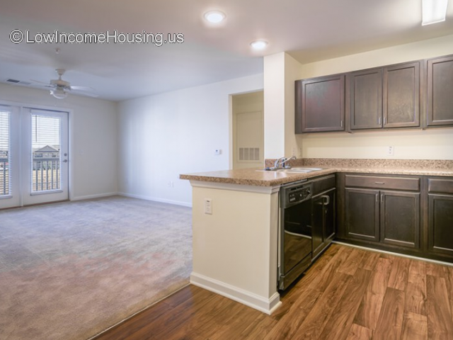 cape s landing affordable apartments 1404 deer trail drive fayetteville nc 28314 lowincomehousing us