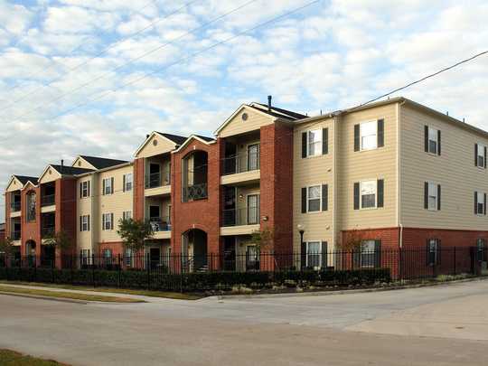 Northland Woods Apartments