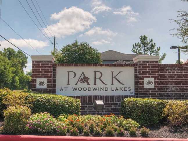 Park at Woodwind Lakes