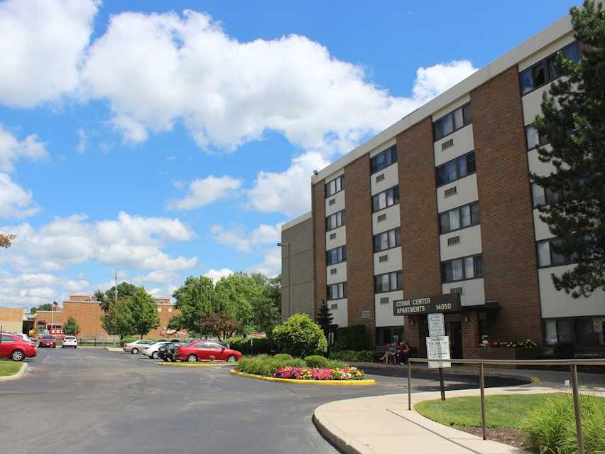 Cedar Center Apartments